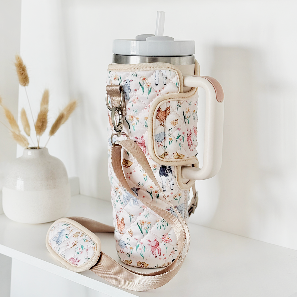 Tumbler Carry Case - Quilted Farmyard Friends